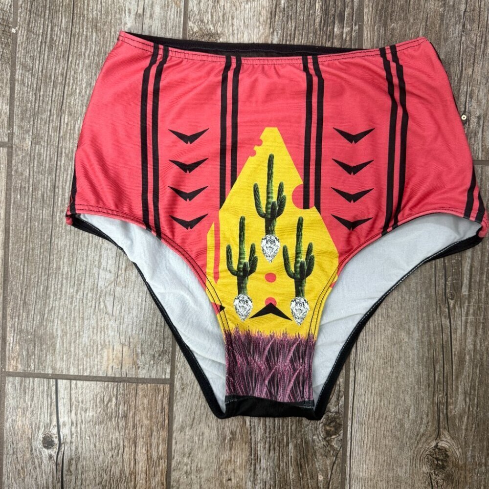 Eleyte Figama High Waist Bottom - Picture 10 of 11